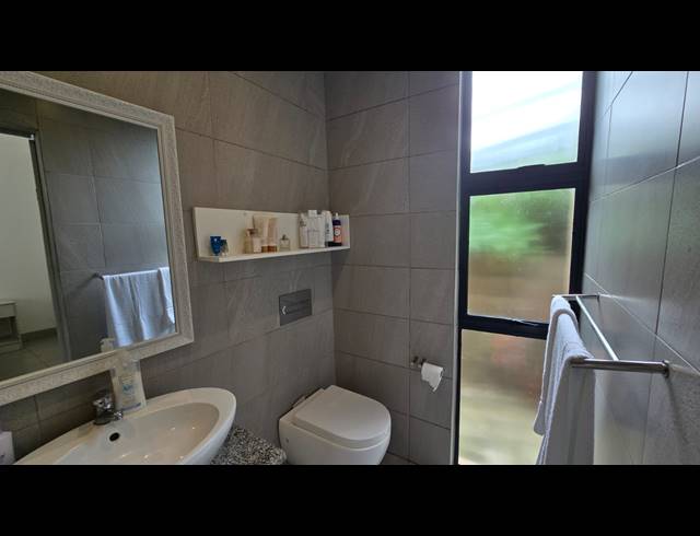3 BEDROOM FREESTANDING TO LET IN PALM LAKES ESTATE